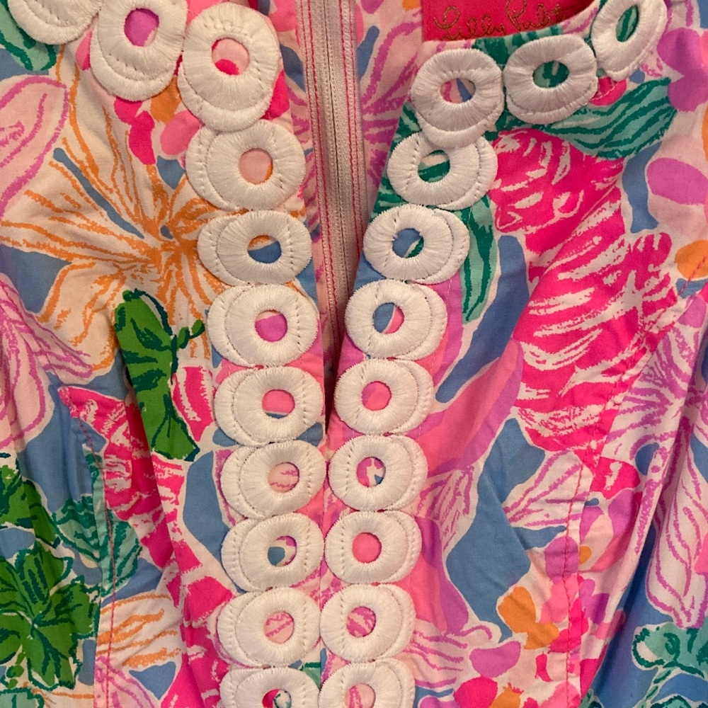 Lilly Pulitzer Pink Floral Sleeveless Shift Dress with White Trim - Picture 3 of 9